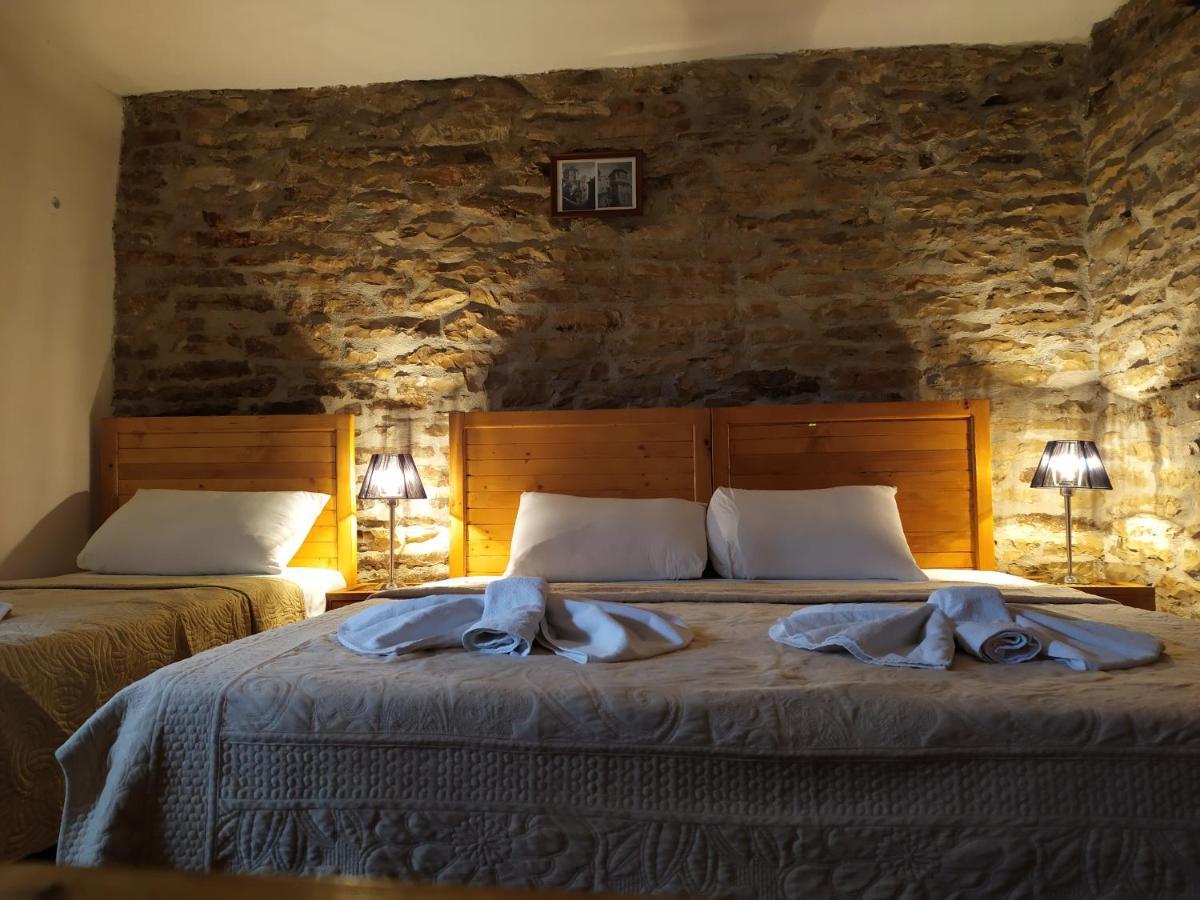 Guest House Salaria Gjirokaster Exterior photo