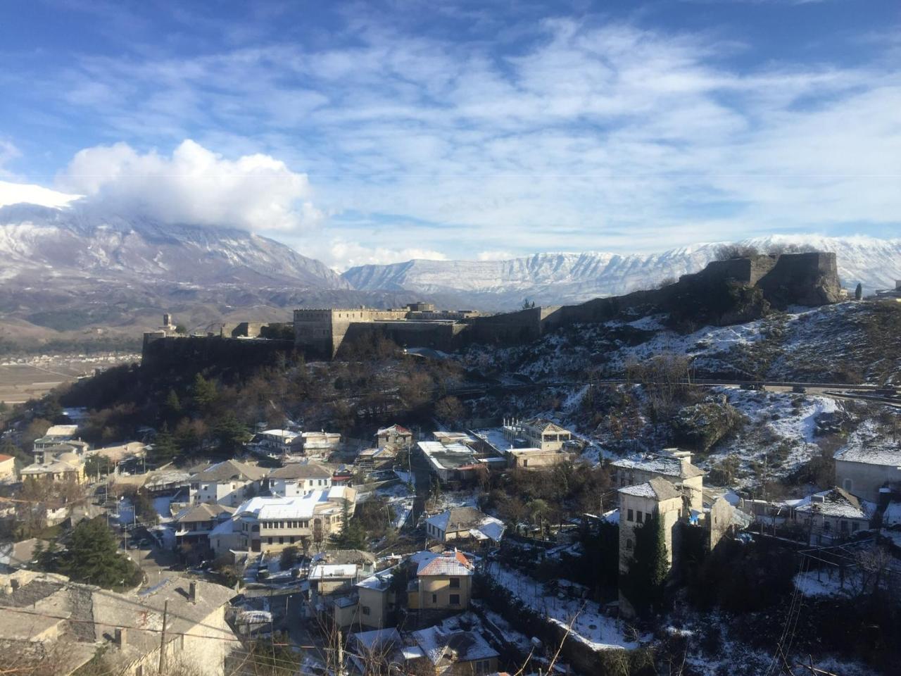 Guest House Salaria Gjirokaster Exterior photo